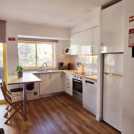 Da Rocha, Apartment *